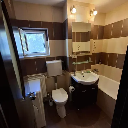 Orsova Apartment